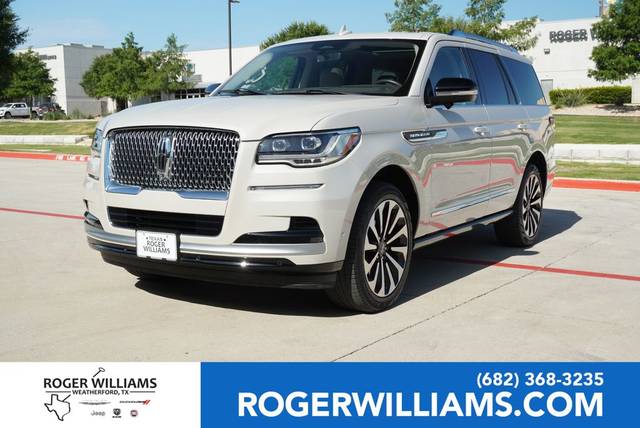2023 Lincoln Navigator Reserve 4WD photo