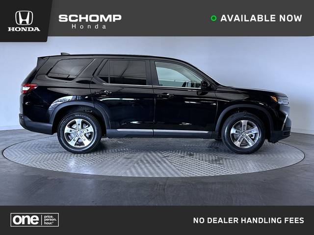 2023 Honda Pilot EX-L 8 Passenger AWD photo