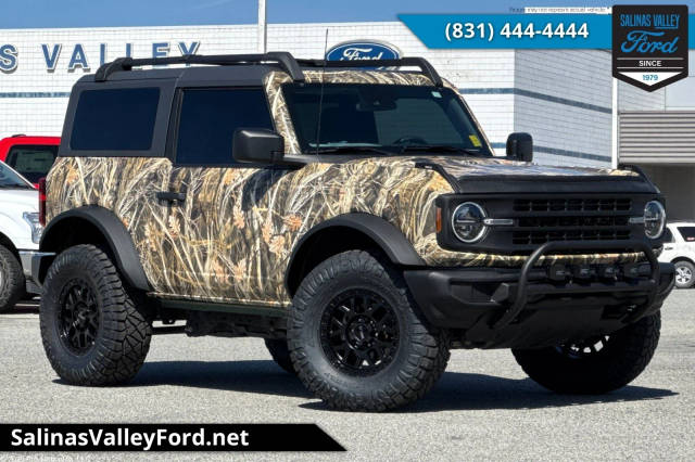 2023 Ford Bronco 2 Door Base 4WD photo