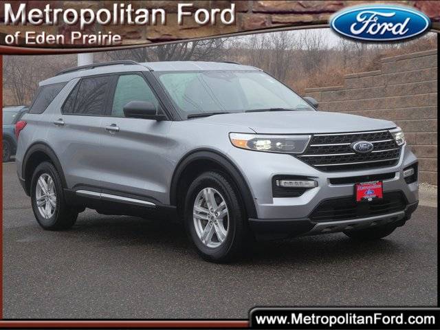 2023 Ford Explorer XLT 4WD photo