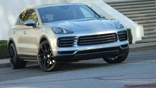 2021 Porsche Cayenne S AWD photo