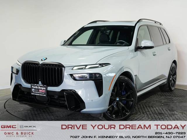 2023 BMW X7 xDrive40i AWD photo