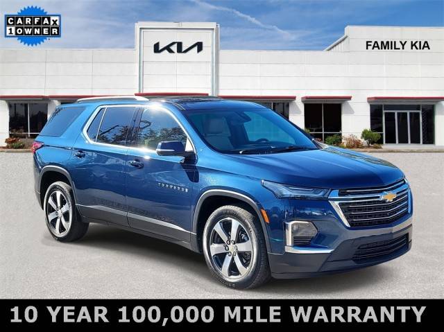 2023 Chevrolet Traverse LT Leather FWD photo