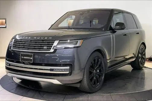 2023 Land Rover Range Rover SE AWD photo