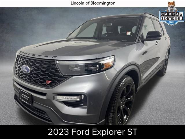 2023 Ford Explorer ST 4WD photo