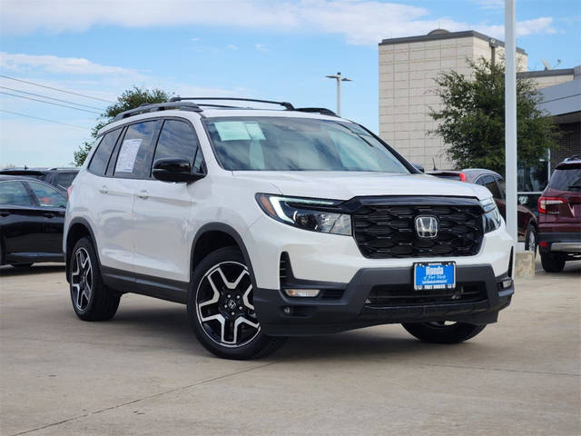 2023 Honda Passport Elite AWD photo