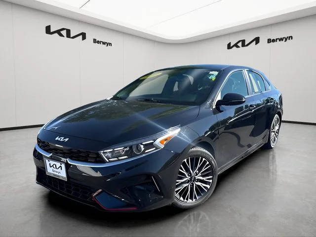 2023 Kia Forte GT-Line FWD photo