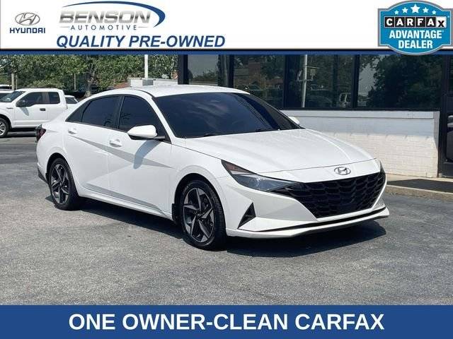 2023 Hyundai Elantra SEL FWD photo