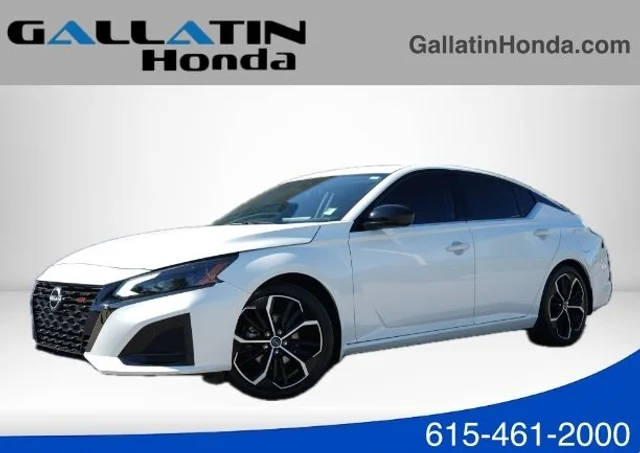 2023 Nissan Altima 2.5 SR FWD photo