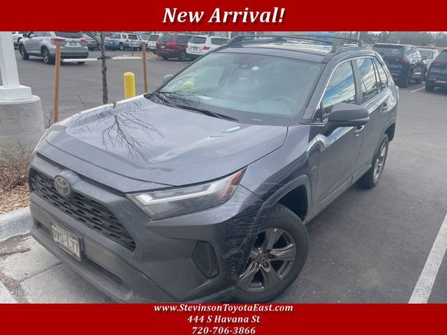2023 Toyota RAV4 XLE AWD photo