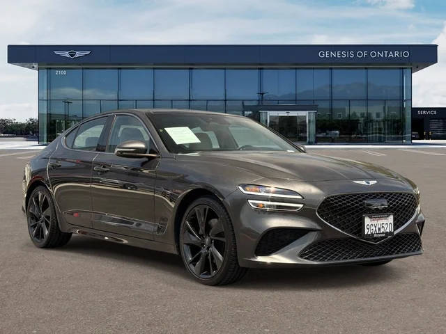 2023 Genesis G70 2.0T RWD photo