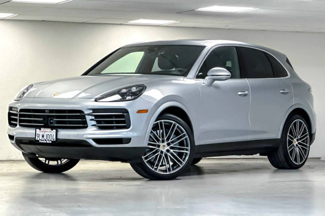 2023 Porsche Cayenne S AWD photo