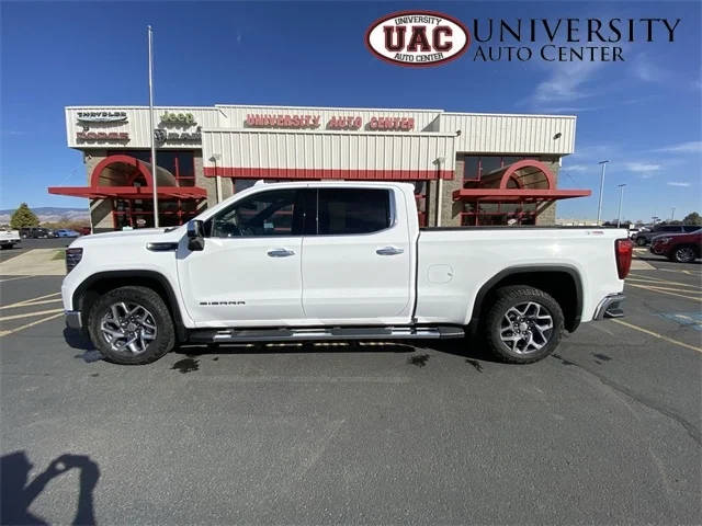 2023 GMC Sierra 1500 SLT 4WD photo