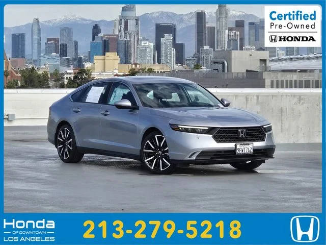 2023 Honda Accord Touring FWD photo