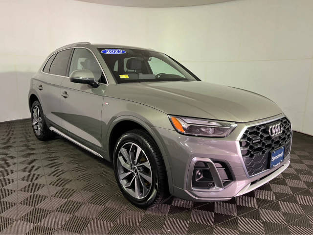 2023 Audi Q5 S line Premium Plus AWD photo