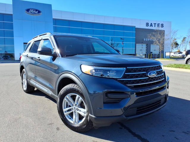 2023 Ford Explorer XLT 4WD photo