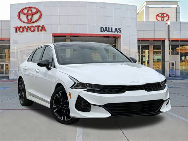 2023 Kia K5 GT-Line FWD photo