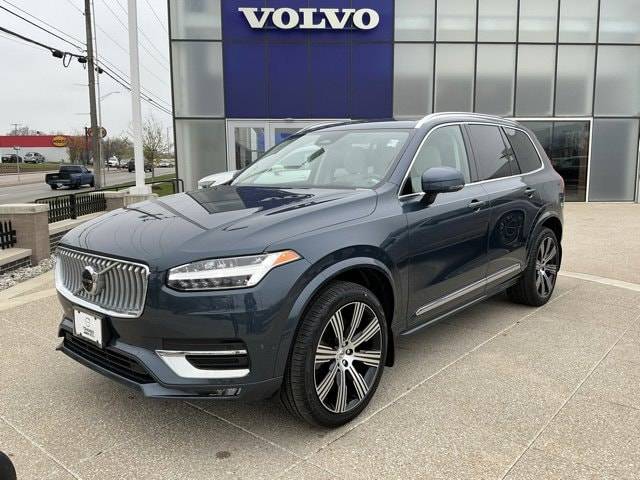 2023 Volvo XC90 Ultimate AWD photo