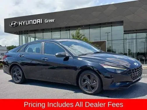2023 Hyundai Elantra SEL FWD photo