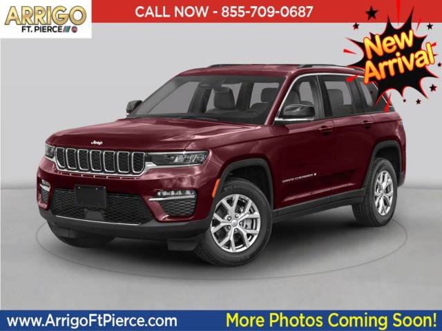 2023 Jeep Grand Cherokee Altitude RWD photo