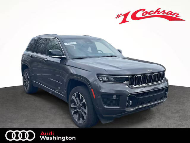 2023 Jeep Grand Cherokee Overland 4WD photo