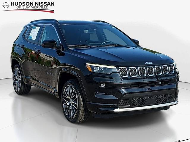 2023 Jeep Compass Limited 4WD photo