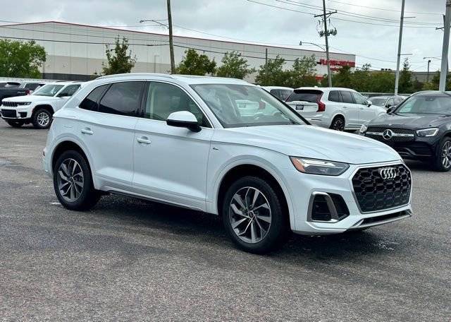 2023 Audi Q5 S line Premium Plus AWD photo