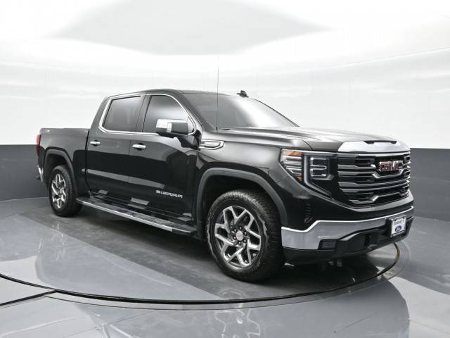 2023 GMC Sierra 1500 SLT 4WD photo