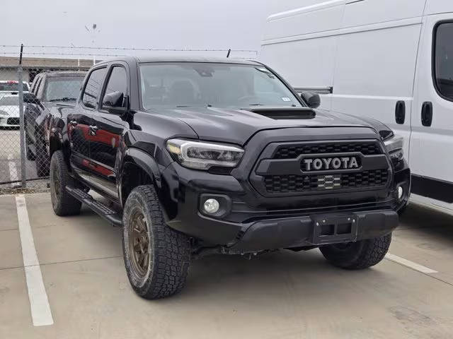 2023 Toyota Tacoma SR 4WD photo