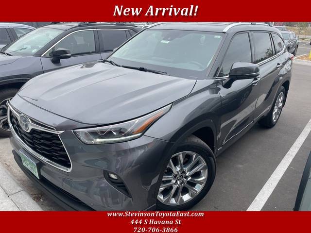 2023 Toyota Highlander Hybrid Limited AWD photo