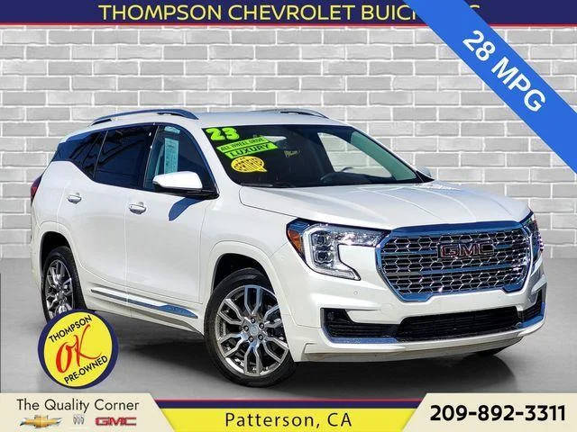 2023 GMC Terrain Denali AWD photo