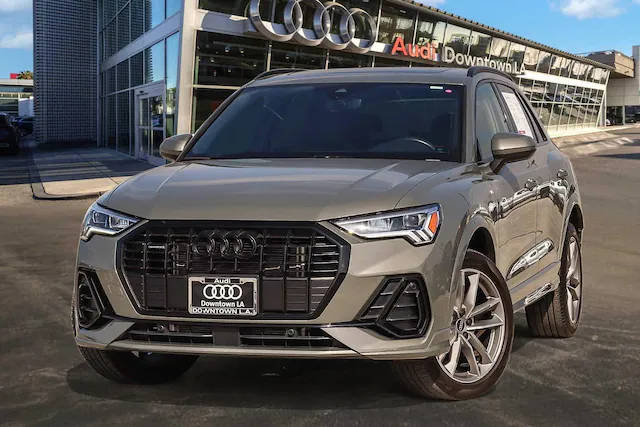 2023 Audi Q3 S line Premium AWD photo