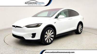 2019 Tesla Model X Long Range AWD photo