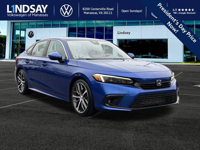 2022 Honda Civic Touring FWD photo