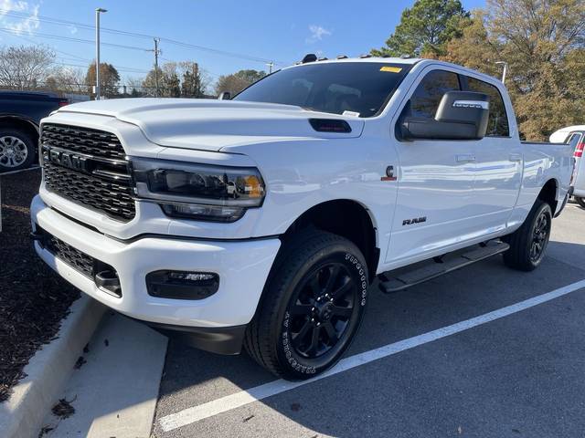 2023 Ram 2500 Big Horn 4WD photo