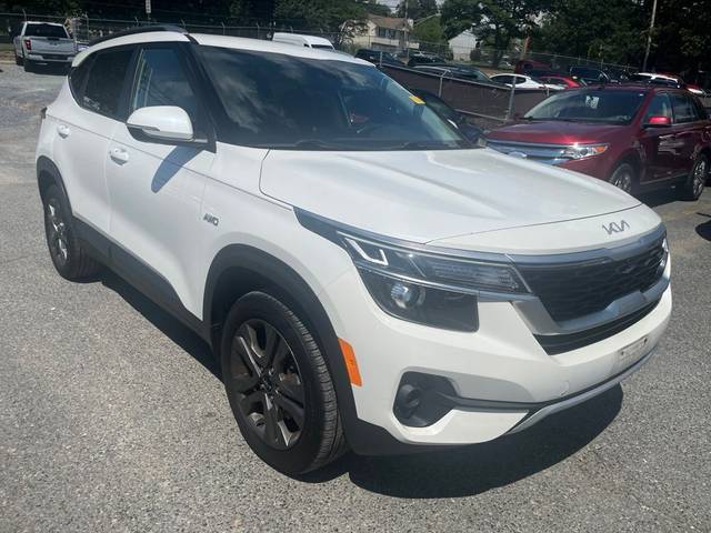 2023 Kia Seltos S AWD photo