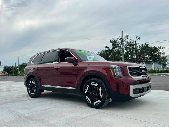 2023 Kia Telluride S AWD photo