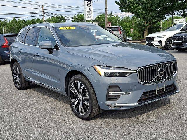 2023 Volvo XC60 Plus Bright Theme AWD photo