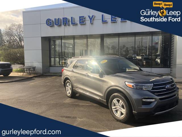 2023 Ford Explorer XLT 4WD photo