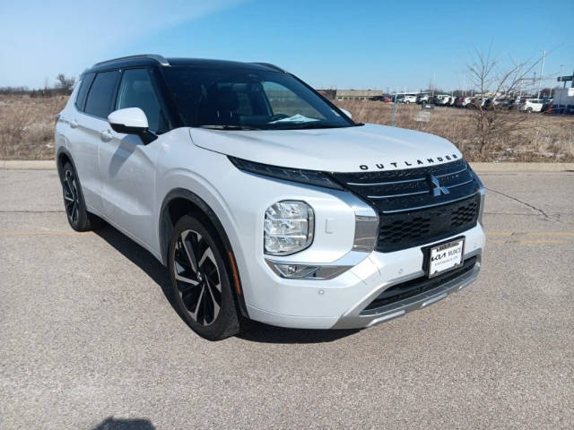 2023 Mitsubishi Outlander SEL 40th Anniversary AWD photo