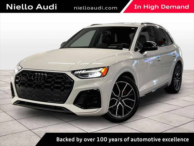 2023 Audi SQ5 Prestige AWD photo