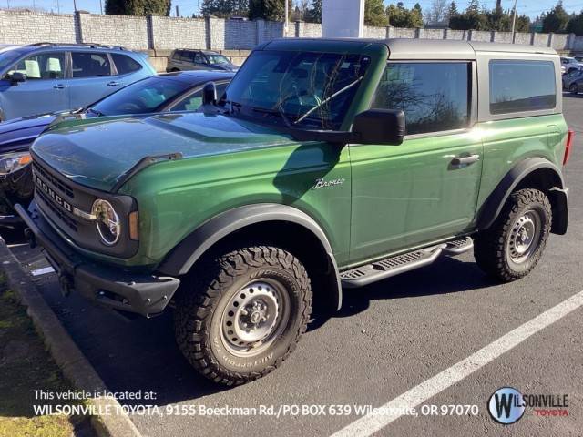 2023 Ford Bronco 2 Door Base 4WD photo