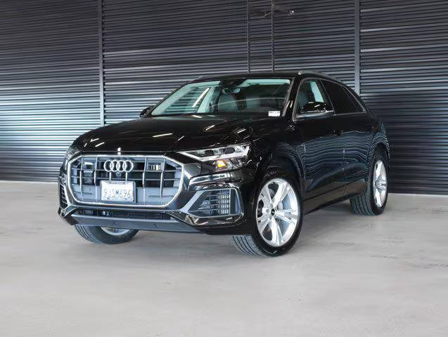2022 Audi Q8 Premium Plus AWD photo