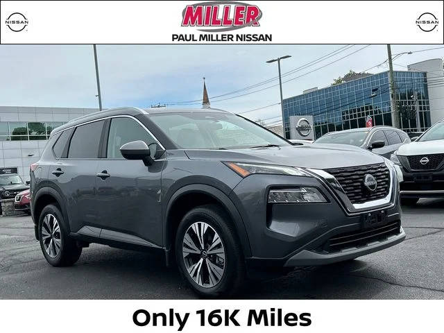 2023 Nissan Rogue SV AWD photo