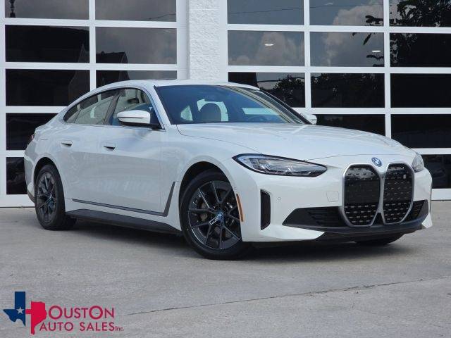 2023 BMW i4 eDrive35 RWD photo