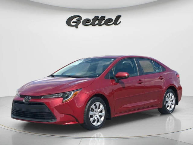 2023 Toyota Corolla LE FWD photo