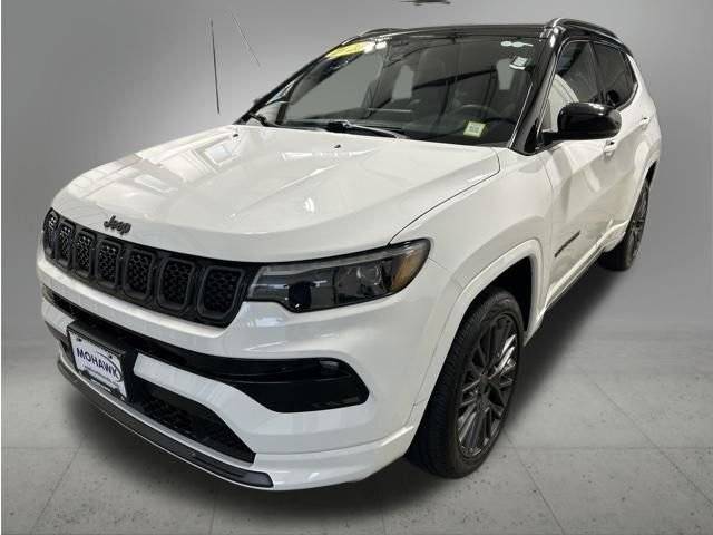 2023 Jeep Compass High Altitude 4WD photo