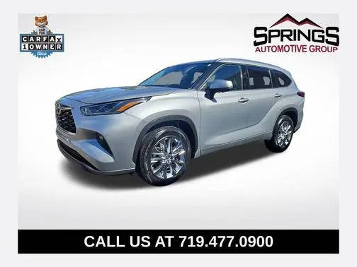 2023 Toyota Highlander Limited FWD photo