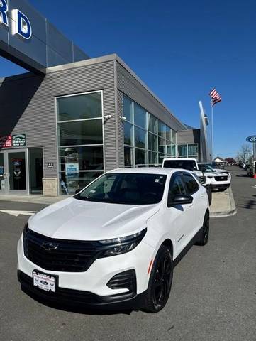 2023 Chevrolet Equinox LS AWD photo