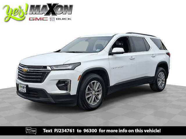 2023 Chevrolet Traverse LT Cloth AWD photo
